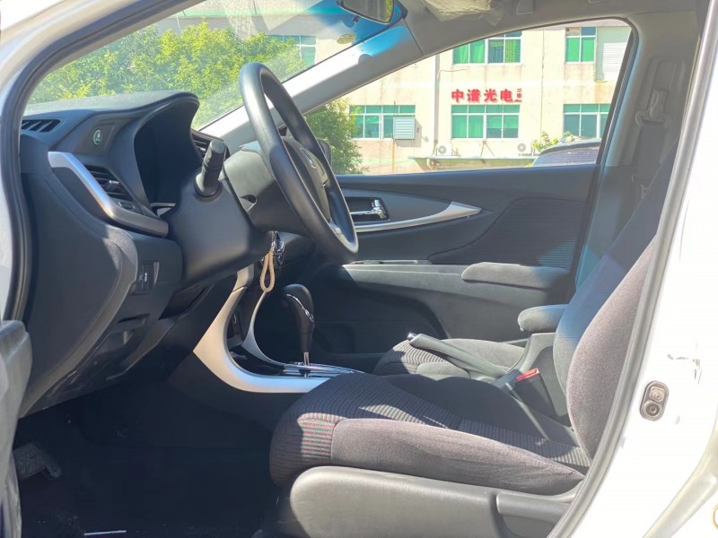 东莞19年本田凌派8