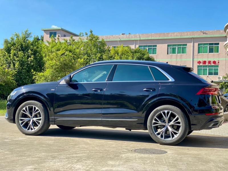 东莞20年奥迪Q83