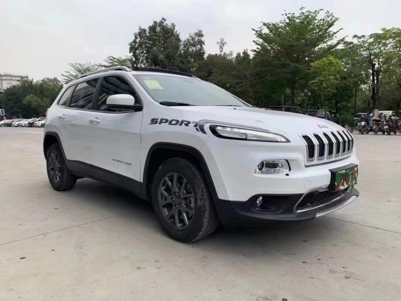 廣州21年Jeep自由光2