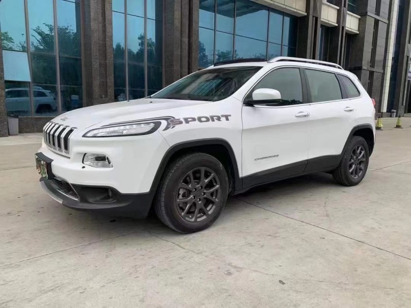 廣州21年Jeep自由光3