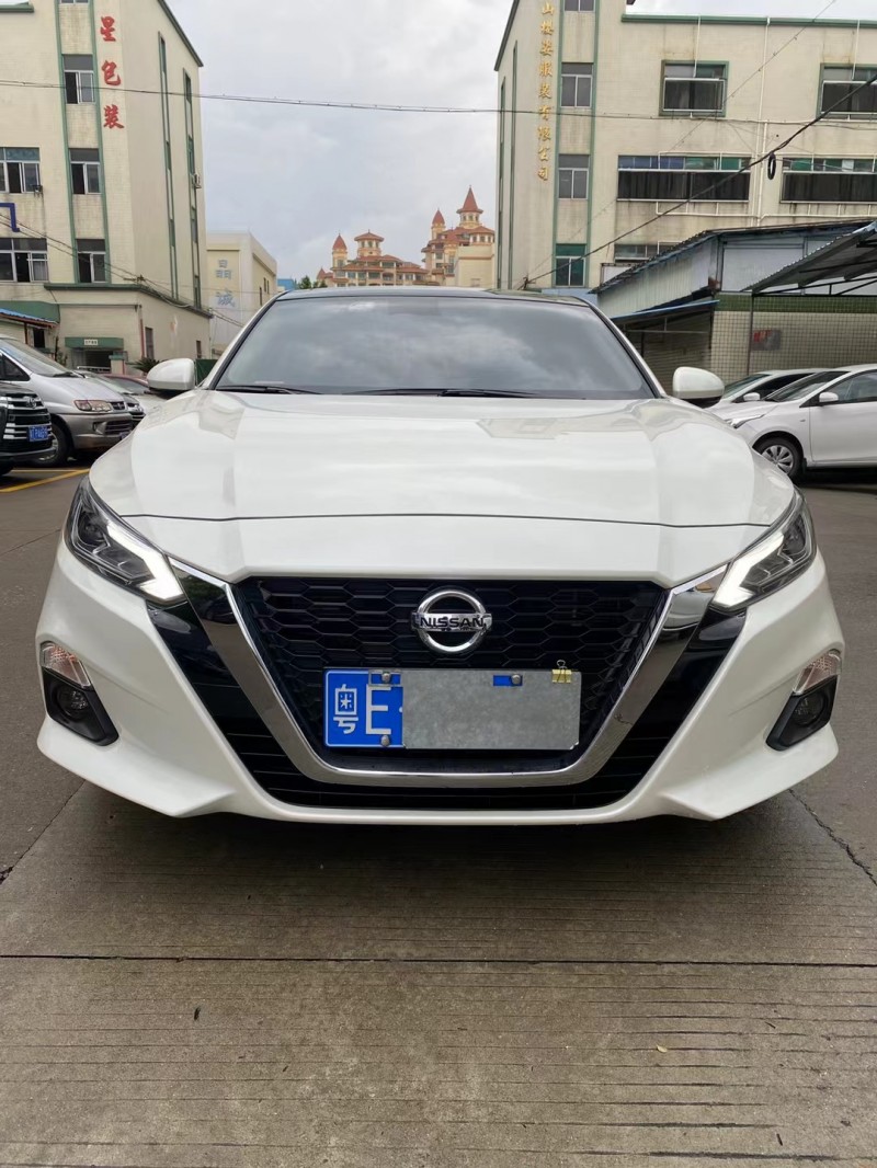 中山21年日產天籟1
