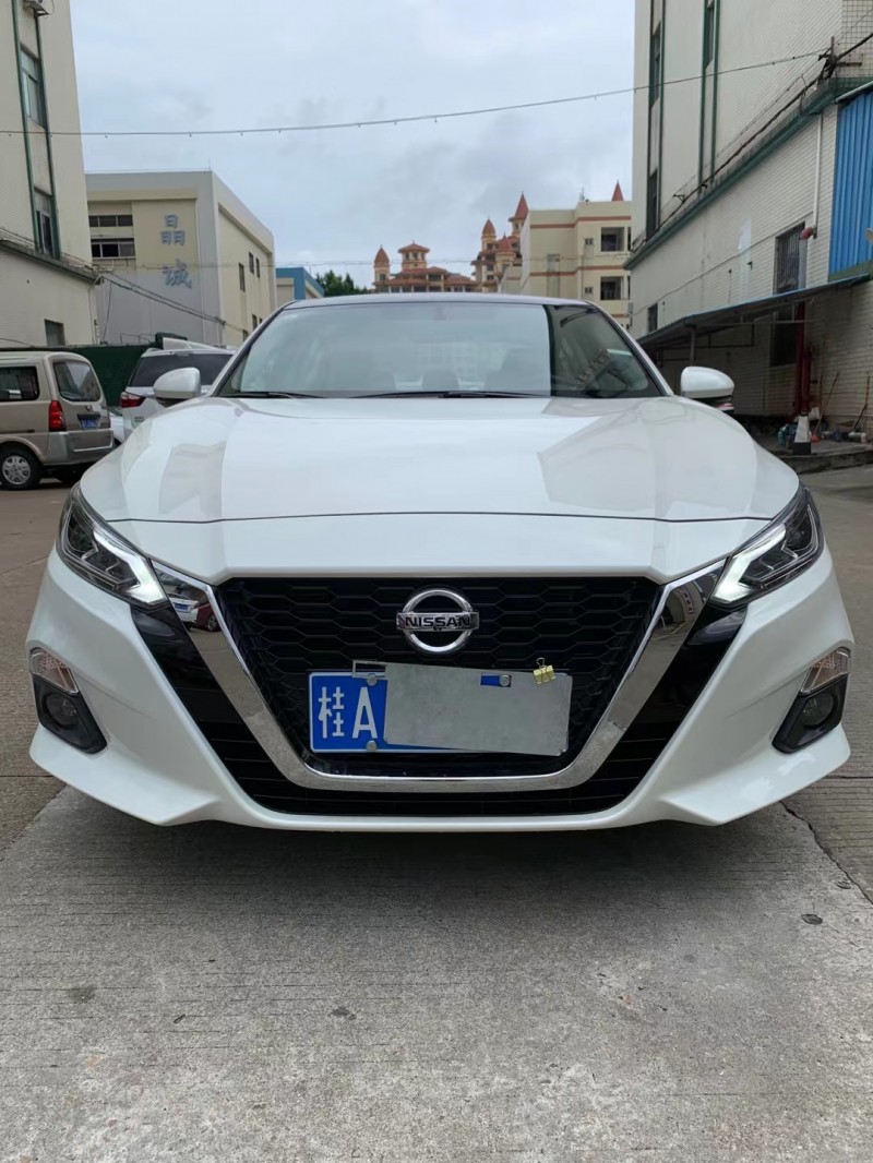 中山20年日產天籟8