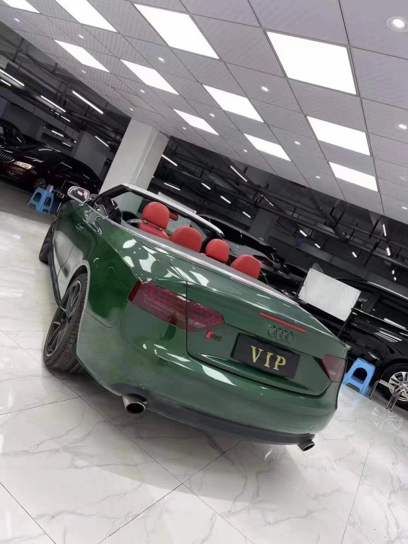 成都11年奥迪A55