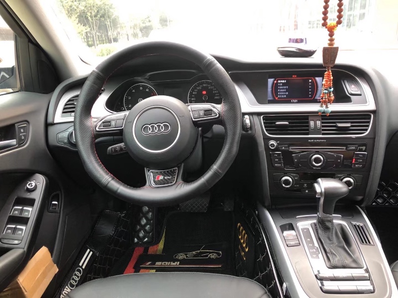 青岛15年奥迪A4L1