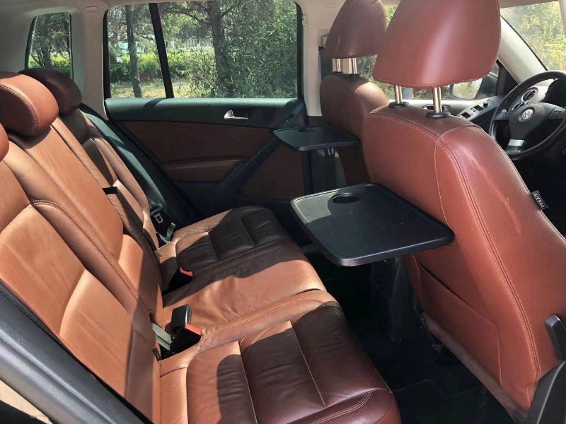 青岛10年大众途威3