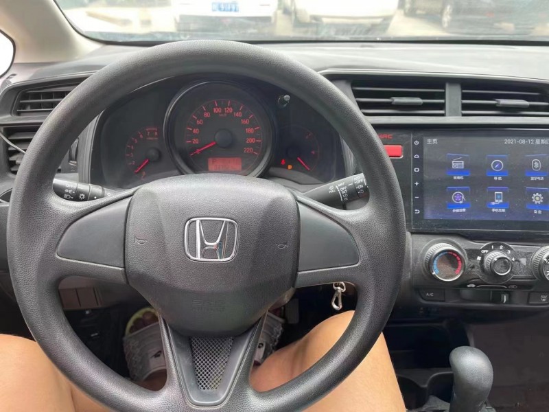 枣庄16年本田飞度6