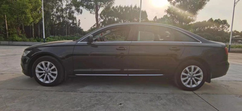 深圳14年奥迪A6L3