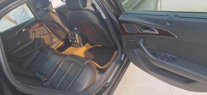 深圳14年奥迪A6L8