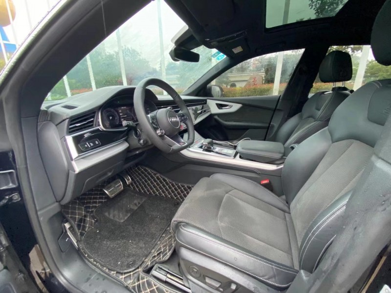 枣庄20年奥迪Q86