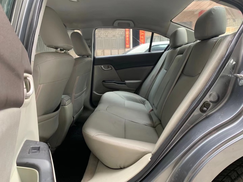 广州12年本田思域5