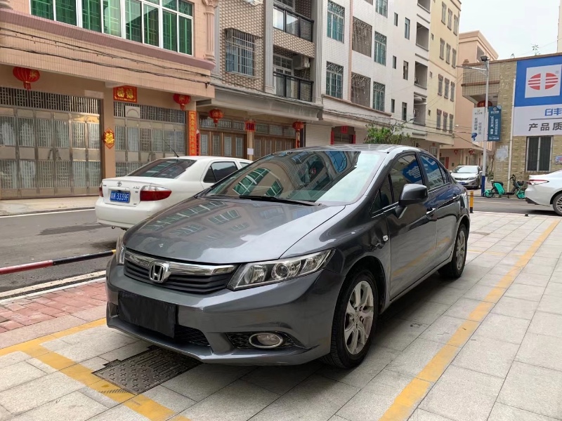 广州12年本田思域3