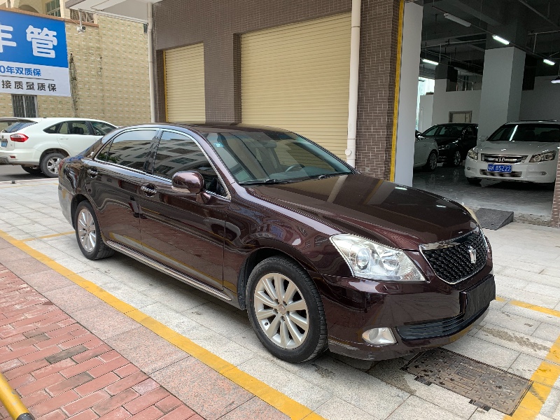 广州12年丰田皇冠9