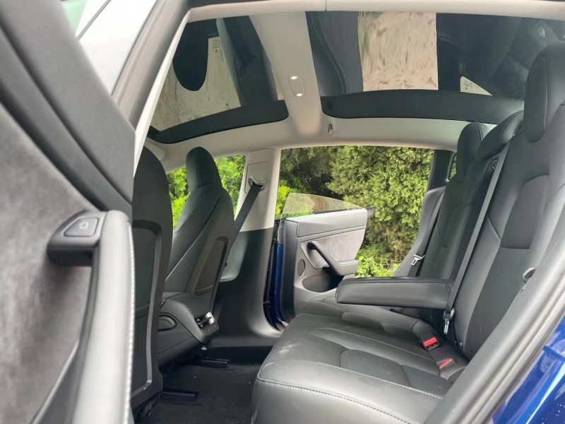 濟寧21年特斯拉MODEL 35
