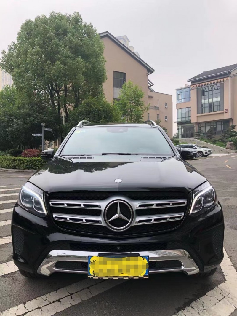 宜昌17年奔馳GLS1