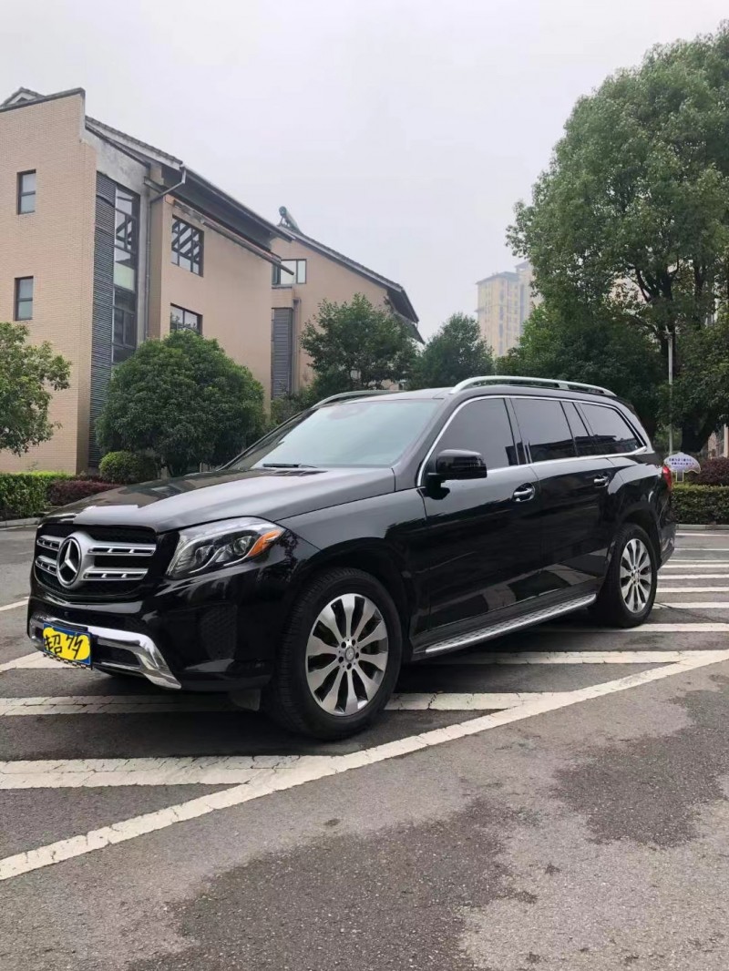 宜昌17年奔馳GLS2