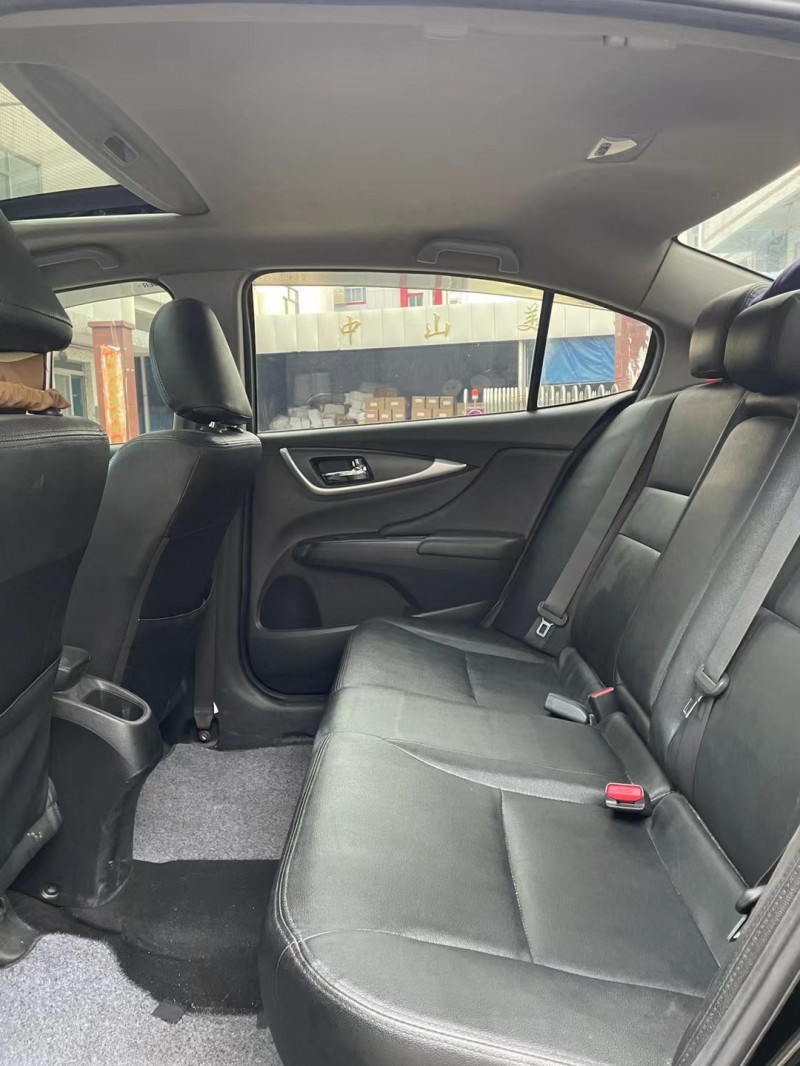 中山18年本田凌派7