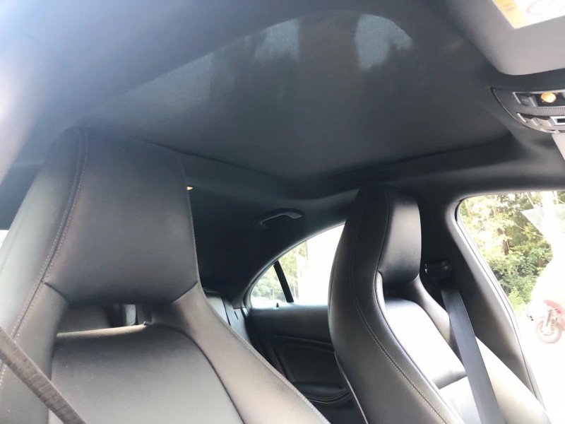 成都18年奔驰CLA1