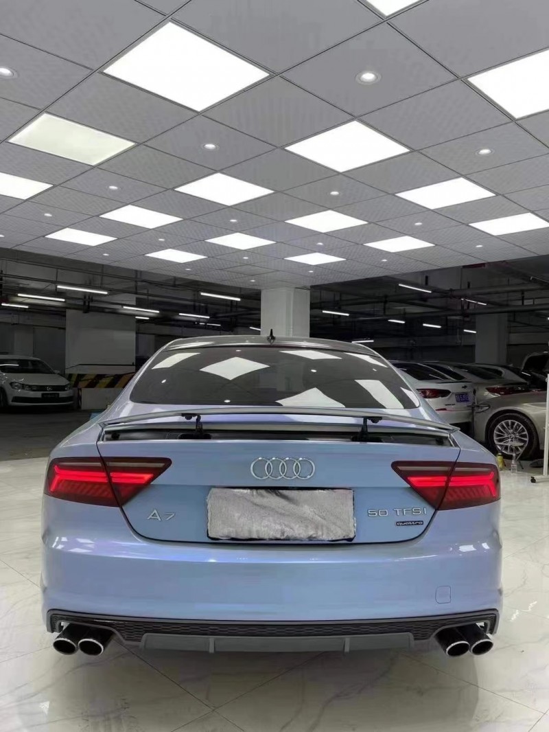 成都16年奥迪A75