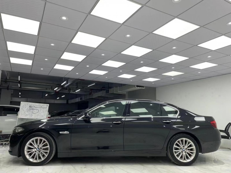 成都16年宝马5系2