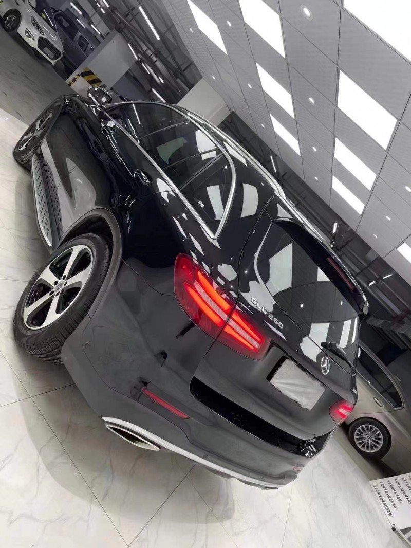 成都18年奔驰GLC4