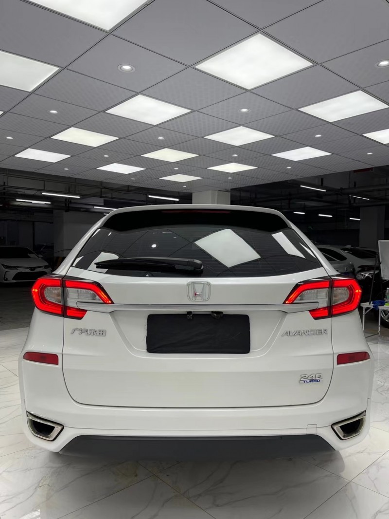 成都19年本田冠道5