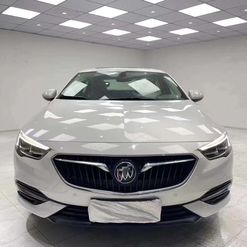 成都19年别克君威1