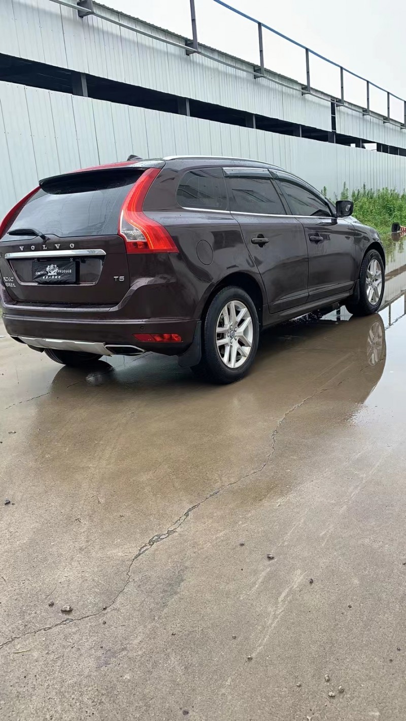 宿迁17年沃尔沃XC608