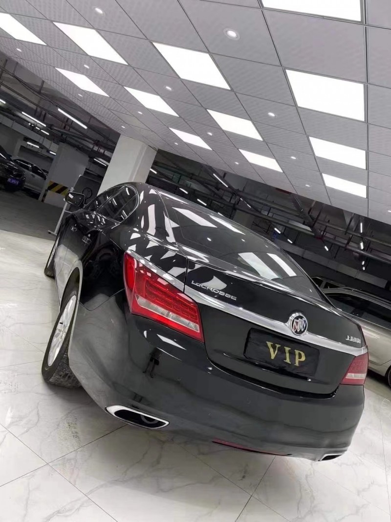 成都16年别克君越4