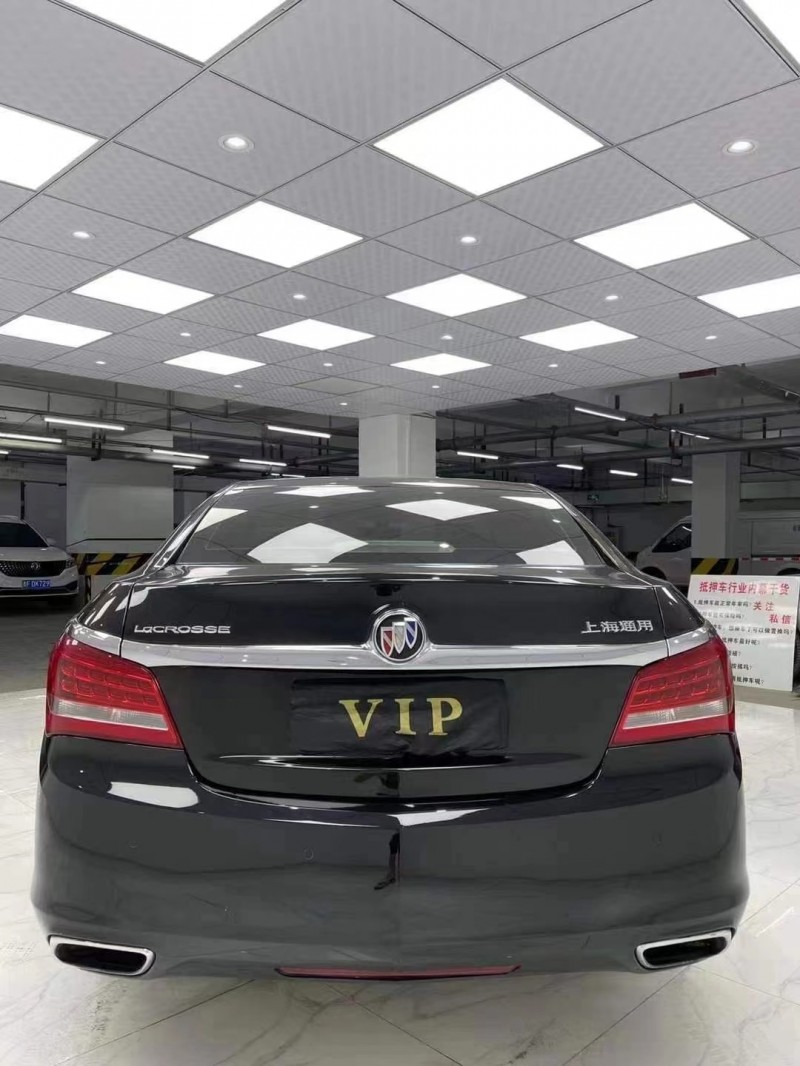 成都16年别克君越5