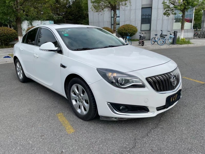 盐城16年别克君威8