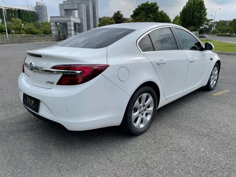 盐城16年别克君威7