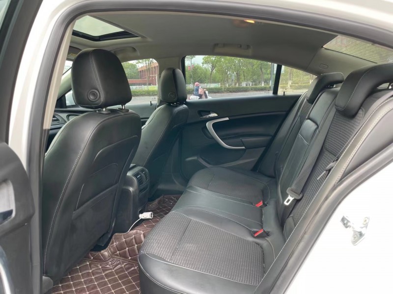 盐城16年别克君威3