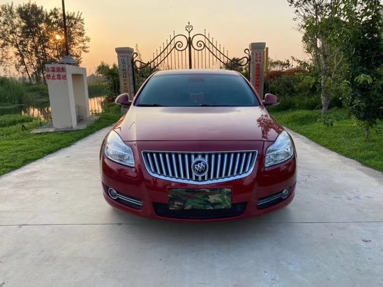 徐州11年别克君威1