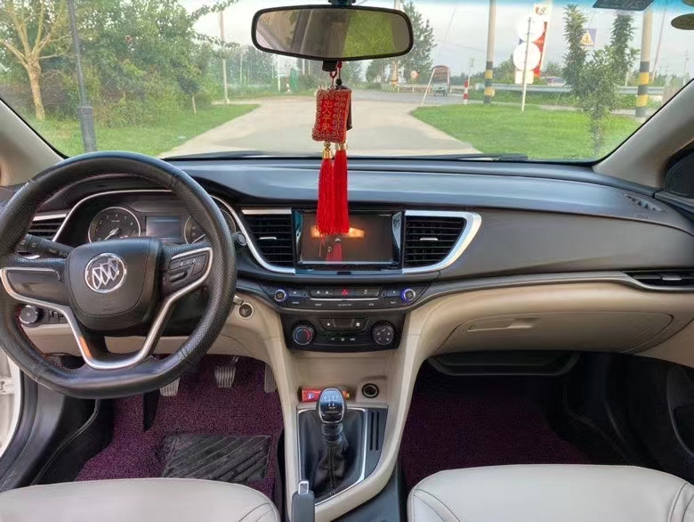 徐州16年别克英朗GT7