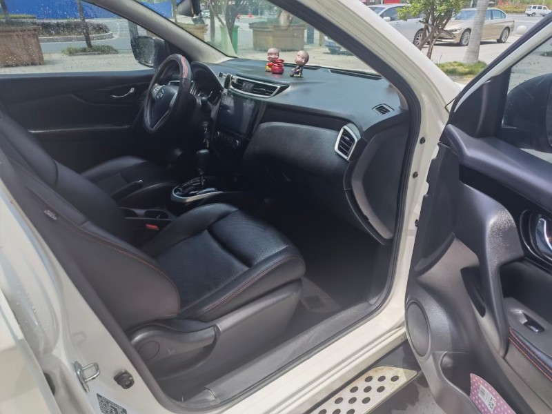 济南17年日产逍客5