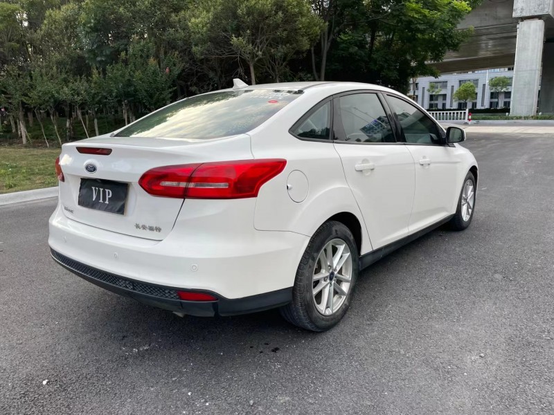 盐城16年福特福克斯5