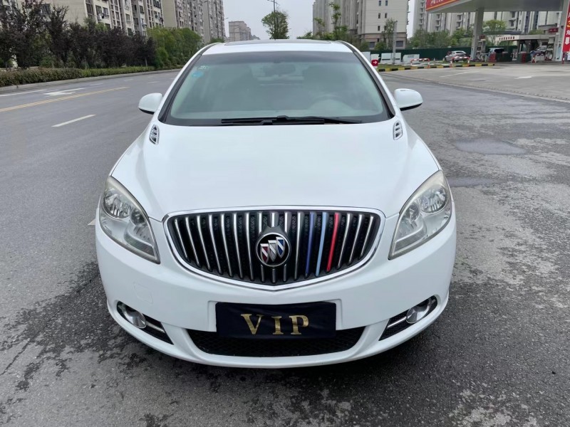 盐城12年别克英朗GT1