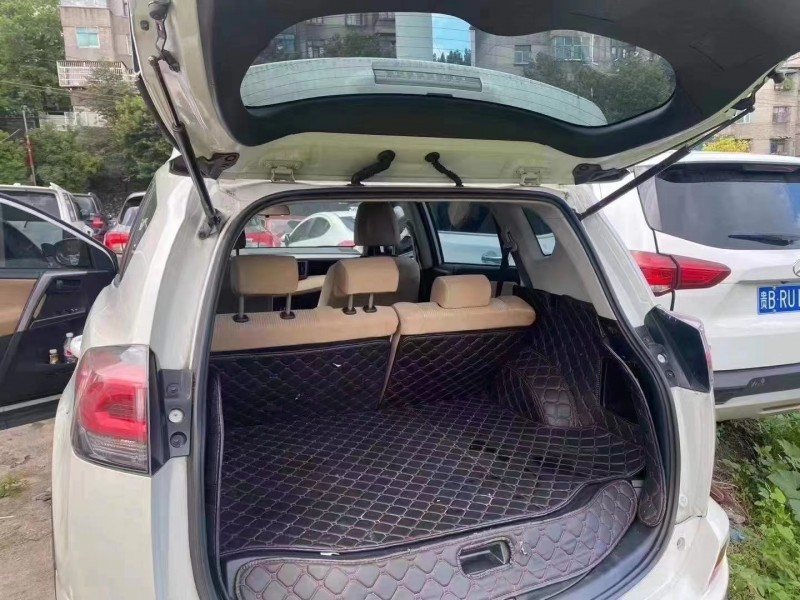 六盤水16年豐田RAV4榮放5