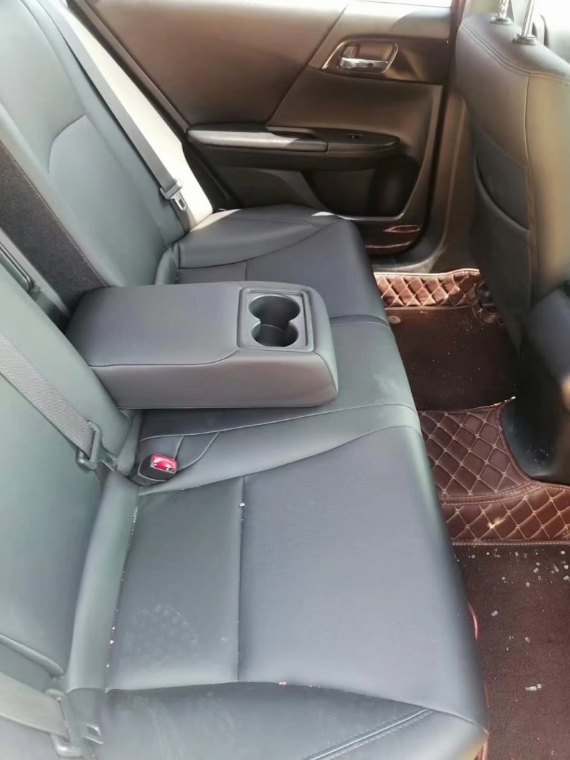 潍坊17年本田雅阁6