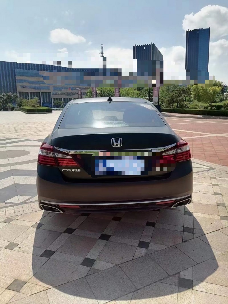 潍坊17年本田雅阁9