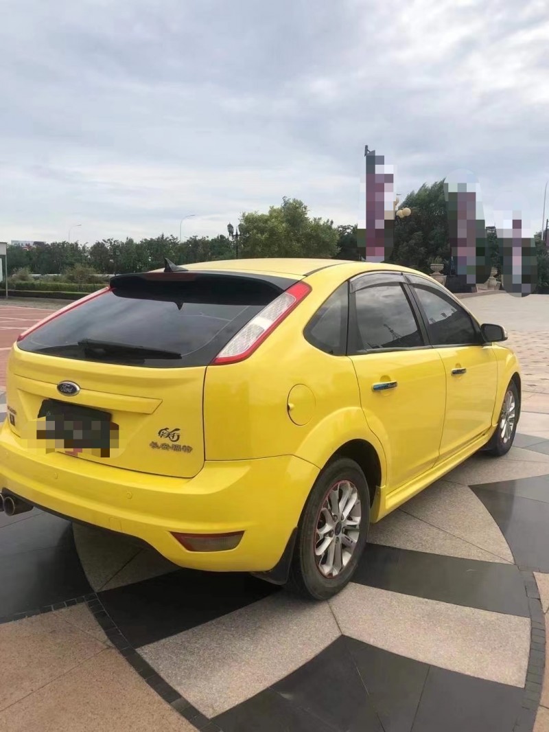 潍坊12年福特福克斯8