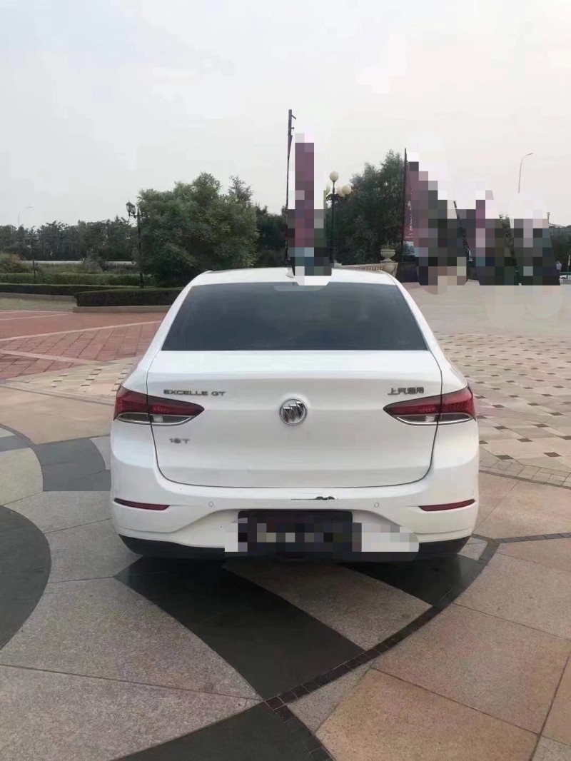 潍坊18年别克英朗9