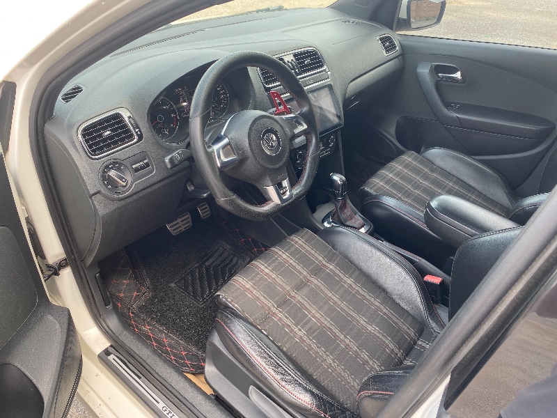 保定13年大众polo5