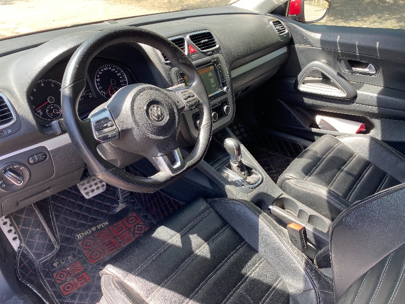 保定14年大众尚酷2