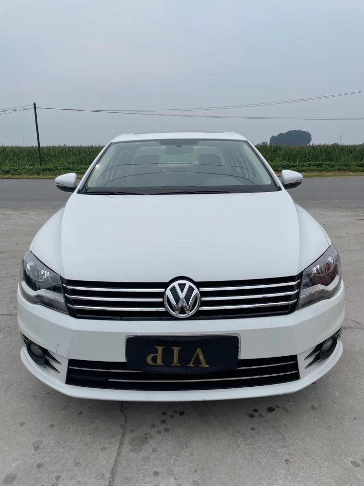 沈陽15年大眾寶來9
