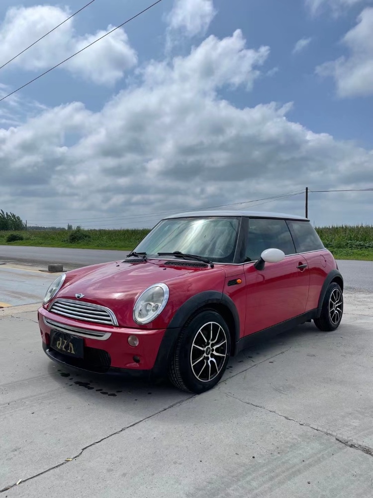 沈陽07年寶馬MINI7