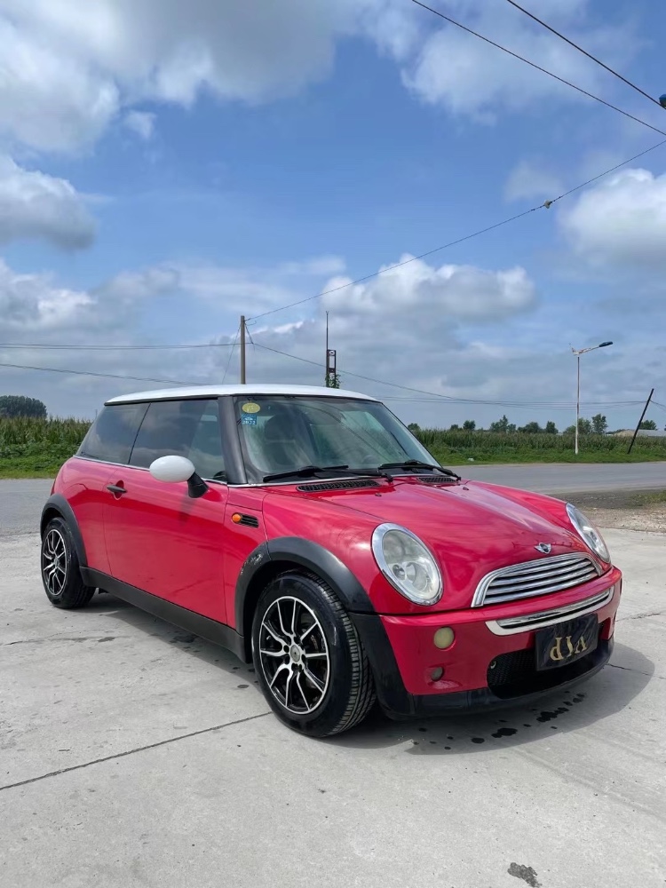 沈陽07年寶馬MINI8