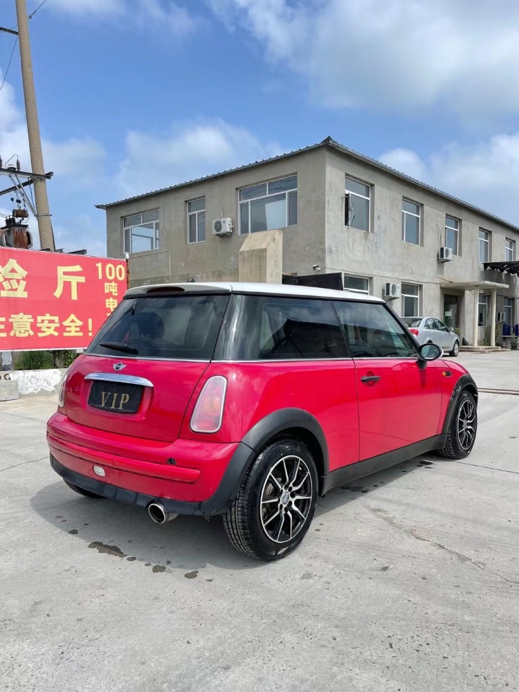 沈陽07年寶馬MINI1