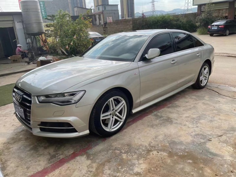 重慶18年奧迪A6L3