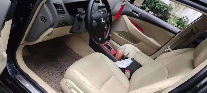 成都08年雷克萨斯ES5